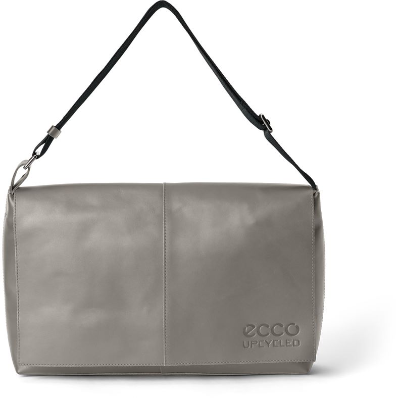 ecco upcycled messenger