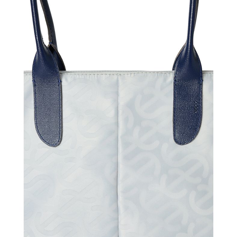 ecco tote go light