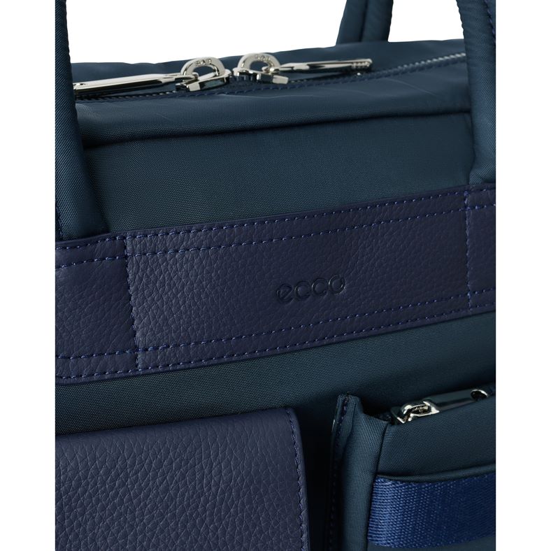 ecco voyager 12hr folio bag
